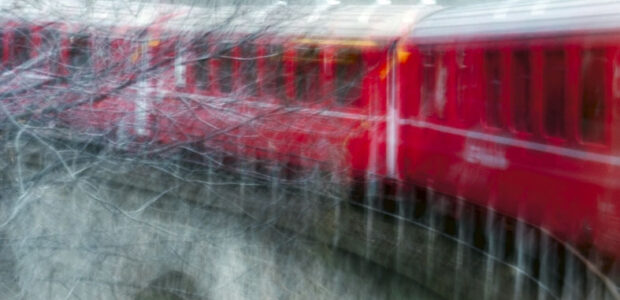 Start Living Again (SLA)  è il titolo della mostra fotografica con il sostegno di Fondazione Bracco, a Milano. Non sarà però solo un momento dedicato agli amanti della fotografia: acquistando il catalogo e le fotografie esposte nella rassegna, sarà possibile finanziare la ricerca scientifica di AISLA Onlus.